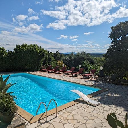 Le Domaine Du Soulier -Gite Et Chambres D'Hotes - La Maison Du Gardien Tornac エクステリア 写真