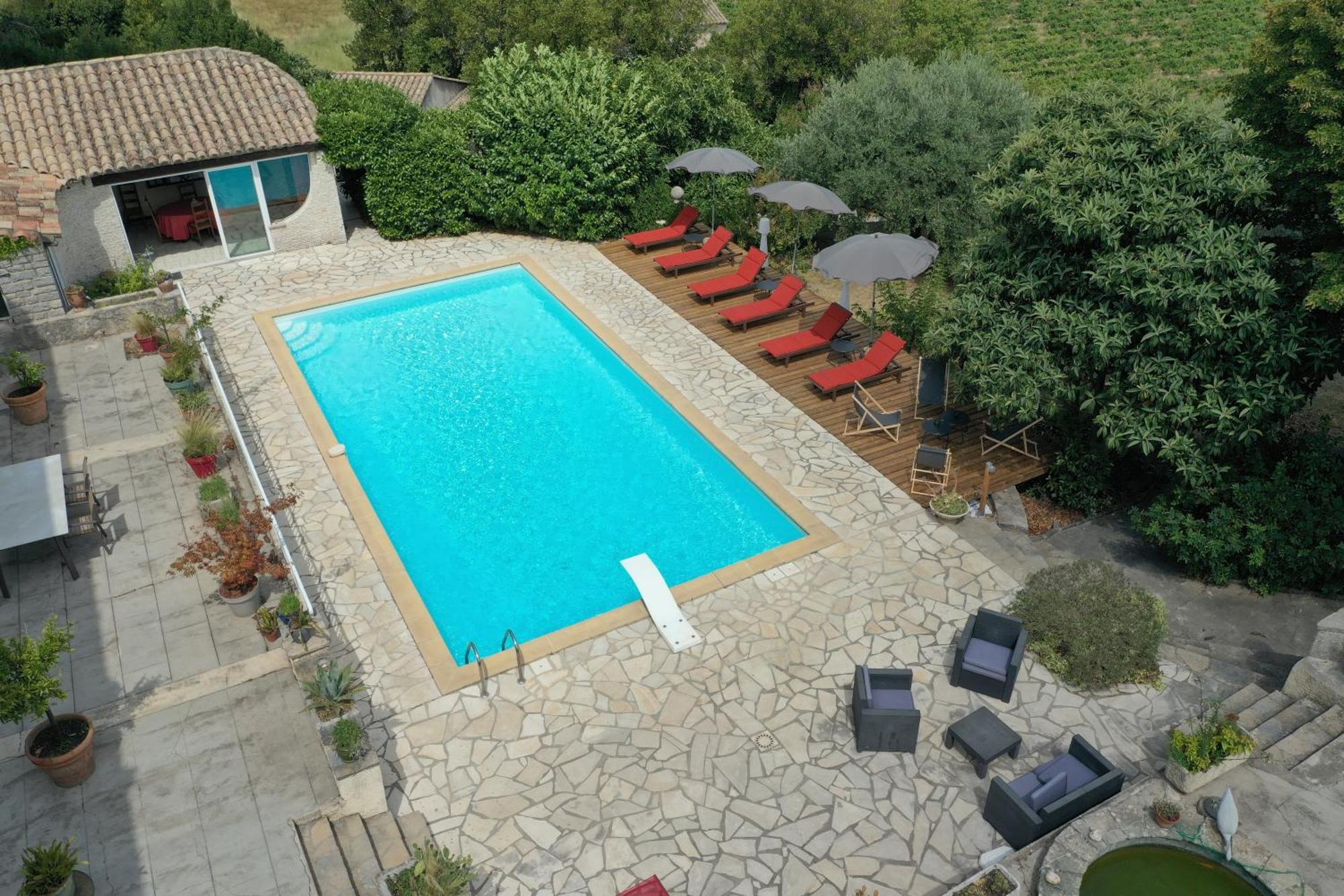 Le Domaine Du Soulier -Gite Et Chambres D'Hotes - La Maison Du Gardien Tornac エクステリア 写真