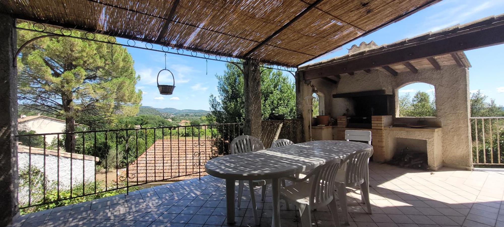 Le Domaine Du Soulier -Gite Et Chambres D'Hotes - La Maison Du Gardien Tornac エクステリア 写真