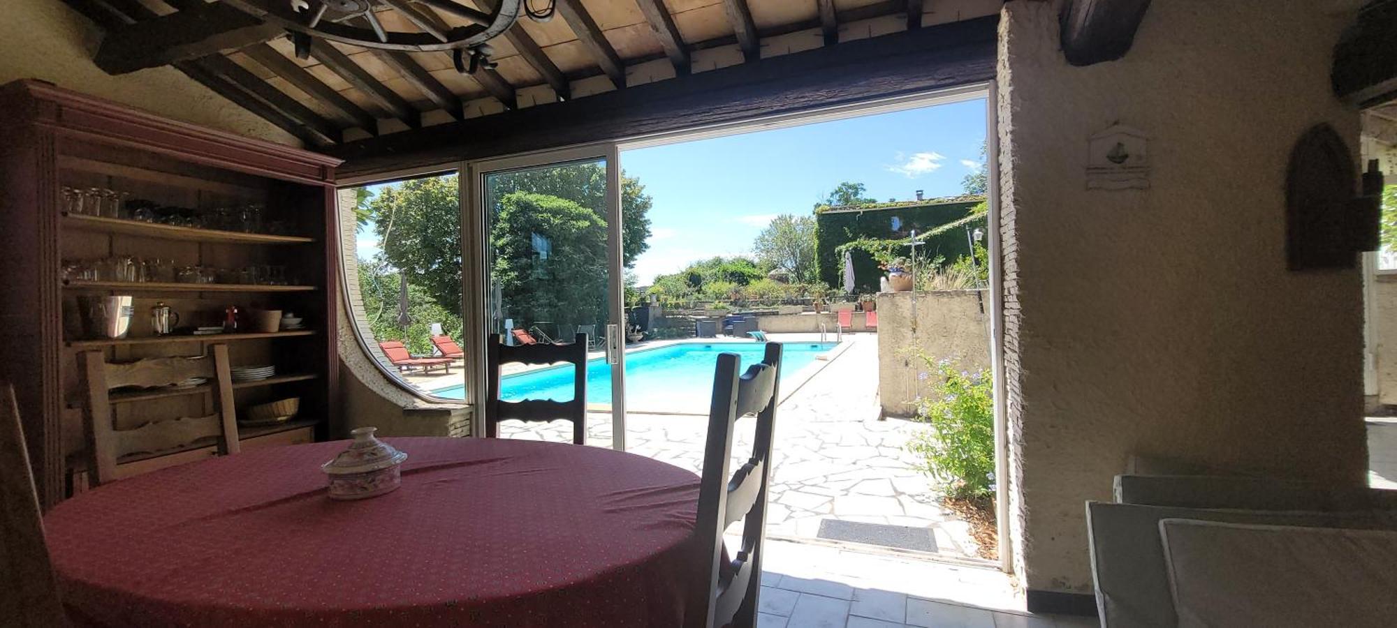 Le Domaine Du Soulier -Gite Et Chambres D'Hotes - La Maison Du Gardien Tornac エクステリア 写真