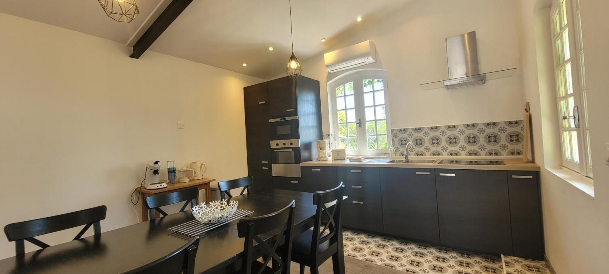 Le Domaine Du Soulier -Gite Et Chambres D'Hotes - La Maison Du Gardien Tornac エクステリア 写真